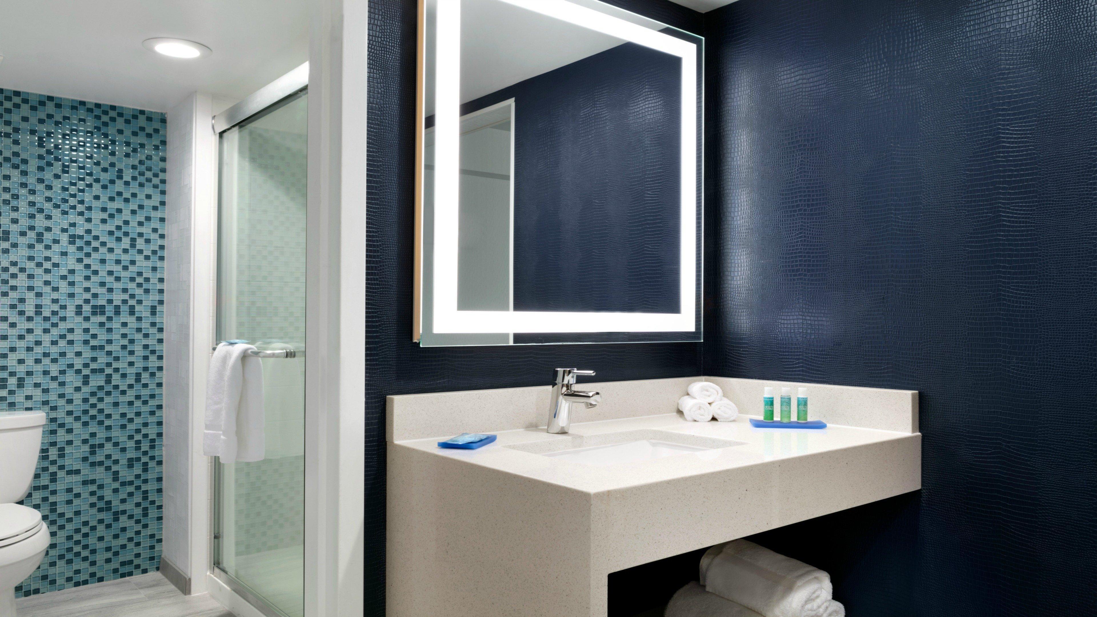Holiday Inn Express - Williamsburg Busch Gardens Area By Ihg Bagian luar foto