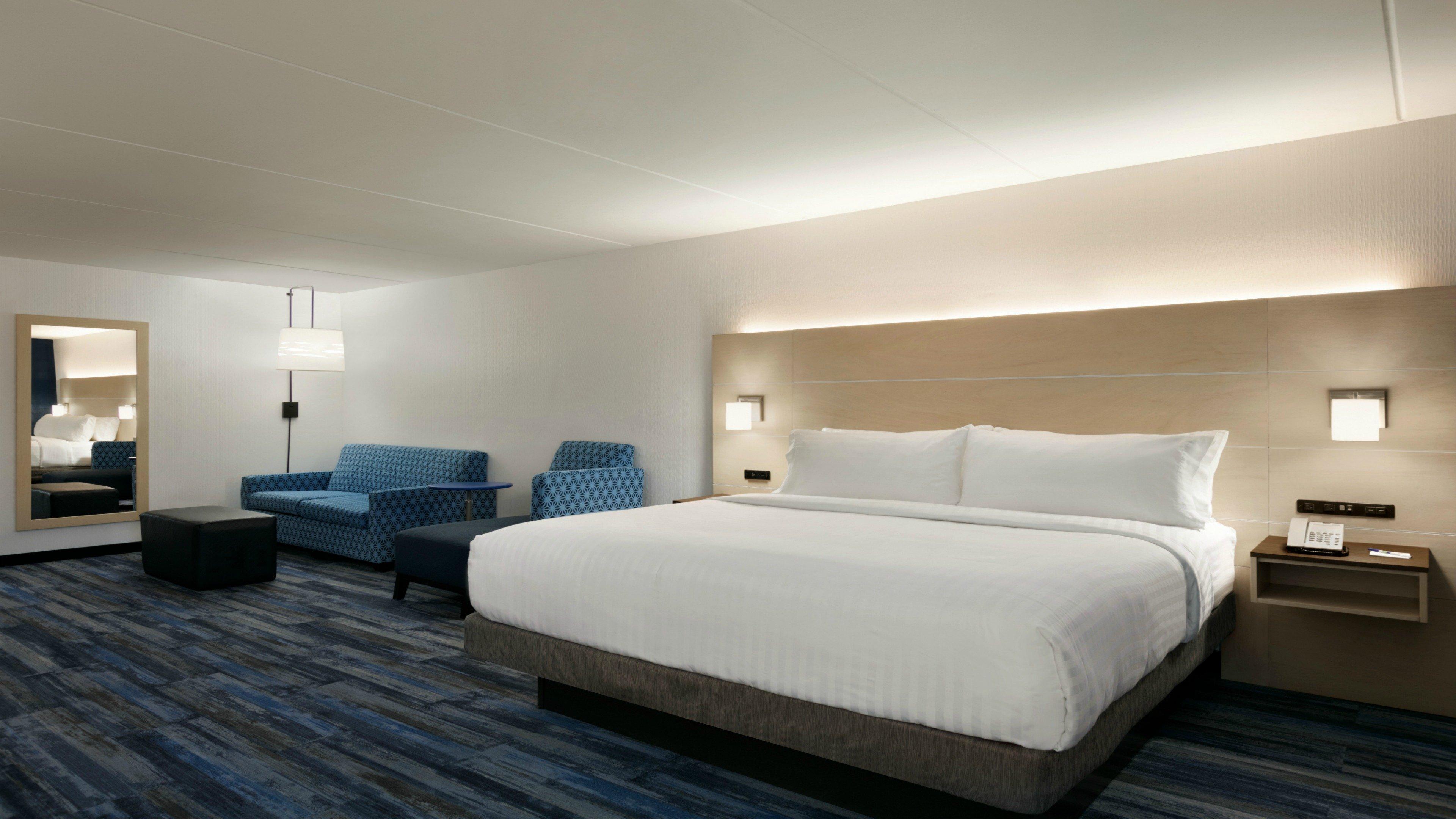 Holiday Inn Express - Williamsburg Busch Gardens Area By Ihg Bagian luar foto
